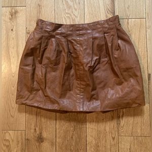 Faux leather brown bubble mini skirt with pockets M